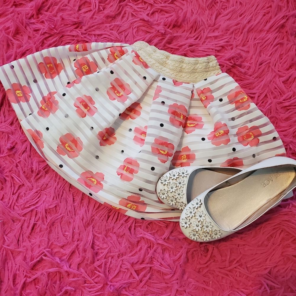 Emma Ella girls skirt size 7-8